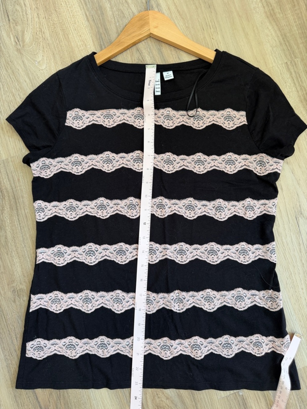 Elle Black and Pink Cap Sleeve Boxy Tee - Picture 6 of 6